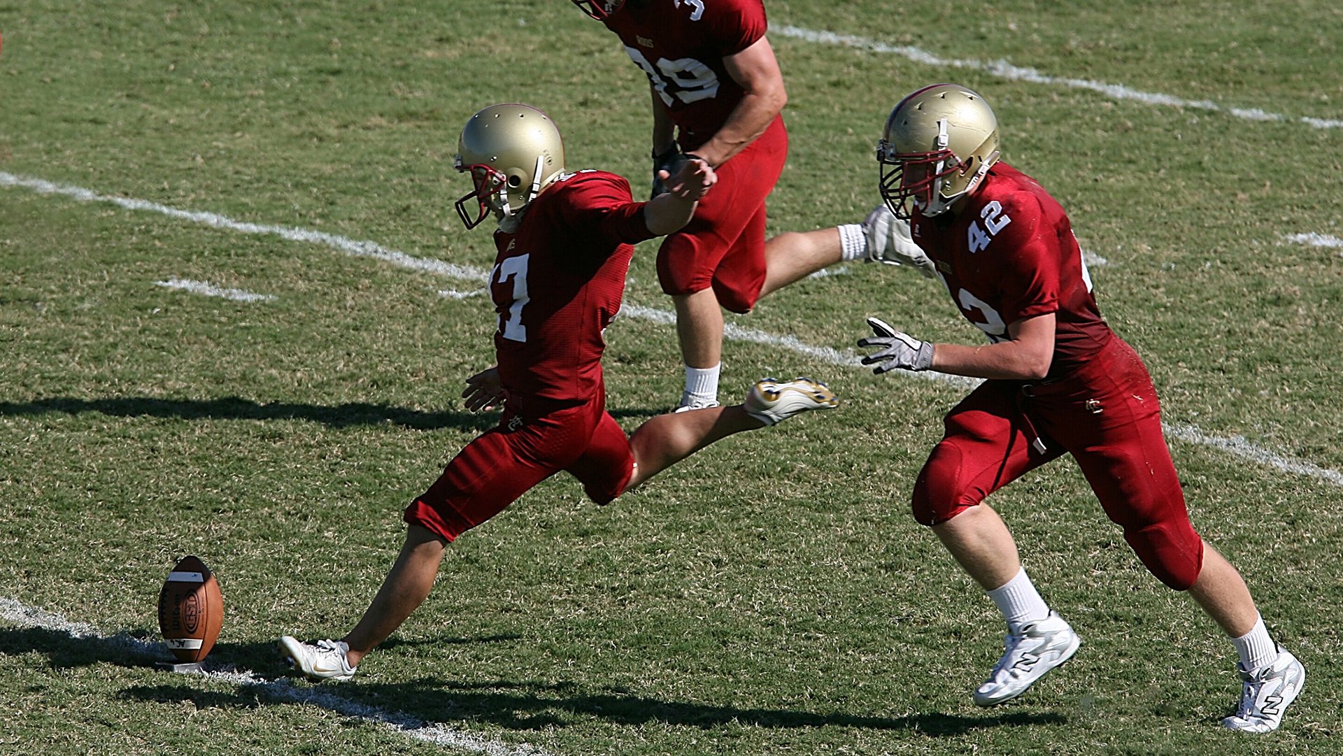 热火vs快船前瞻：鲍威尔有望复出战旧主小卡哈登欲助队获主场四连胜